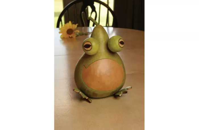 Simply Christmas Jesse The Frog* Painted Gourds